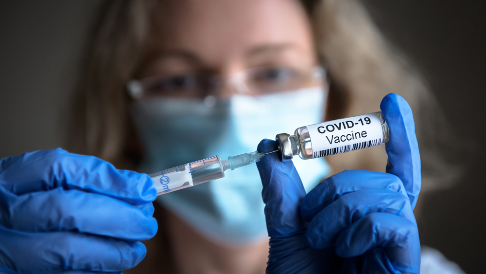 Bagaimana Perkembangan Vaksinasi COVID-19 di Indonesia?